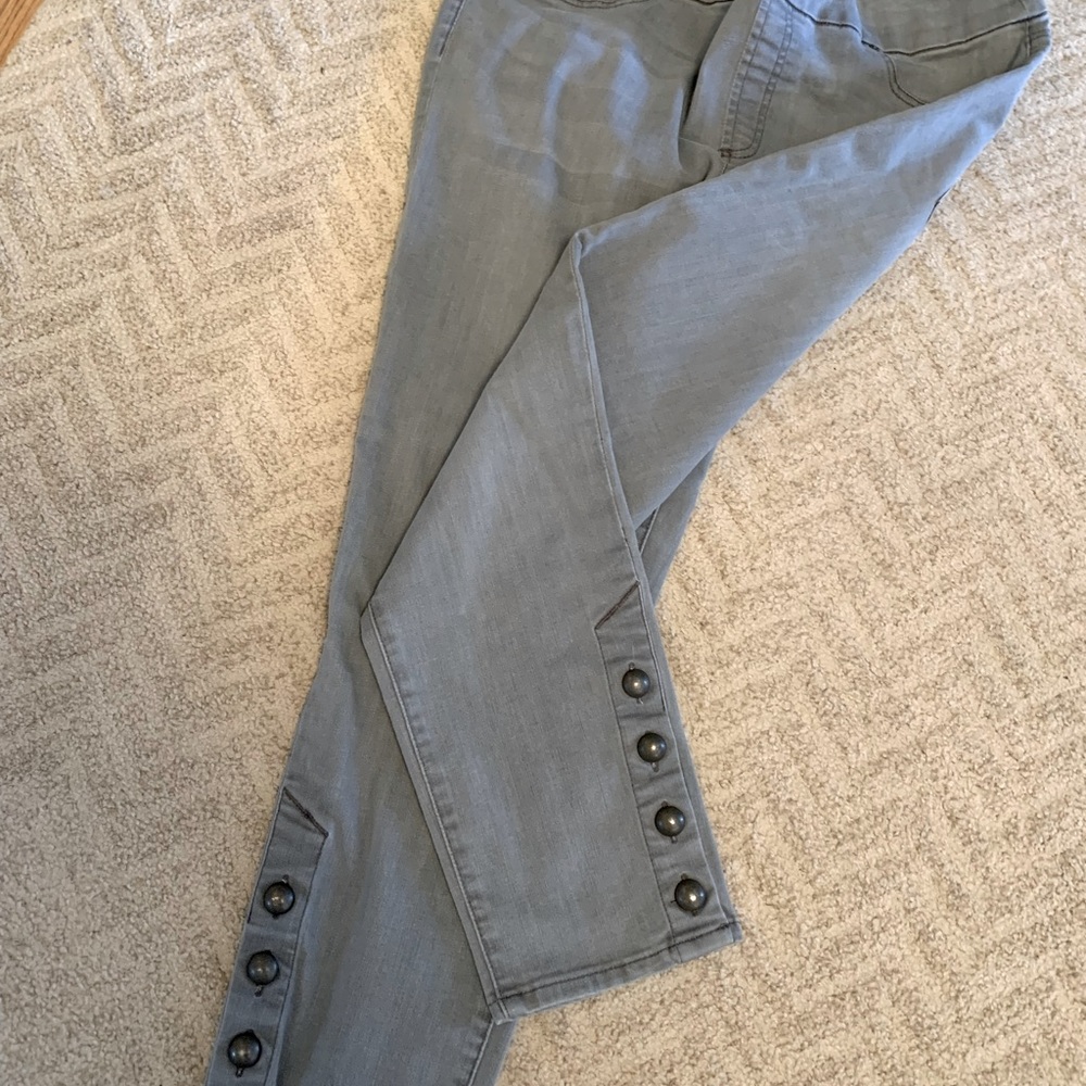 Chicos grey denim Jegging